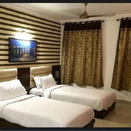 The Regal Park Hotel Вишакхапатнам Экстерьер фото